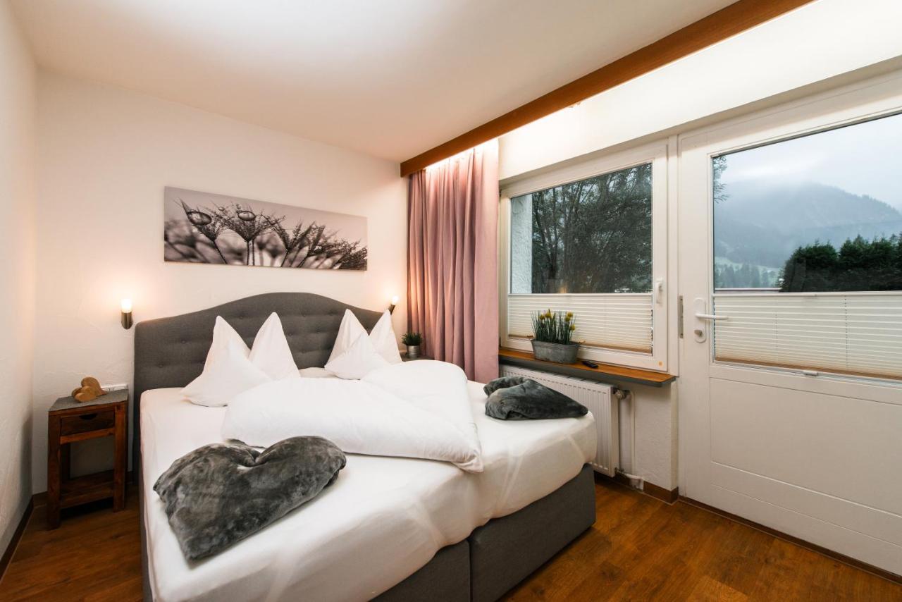 Gaestehaus Wildbach Mittelberg Ngoại thất bức ảnh