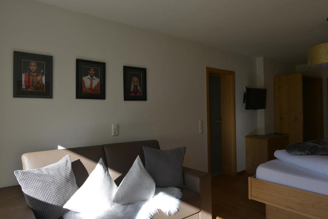 Gaestehaus Wildbach Mittelberg Ngoại thất bức ảnh